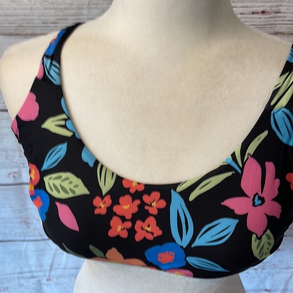 Modcloth bikini top - Picture 3 of 8